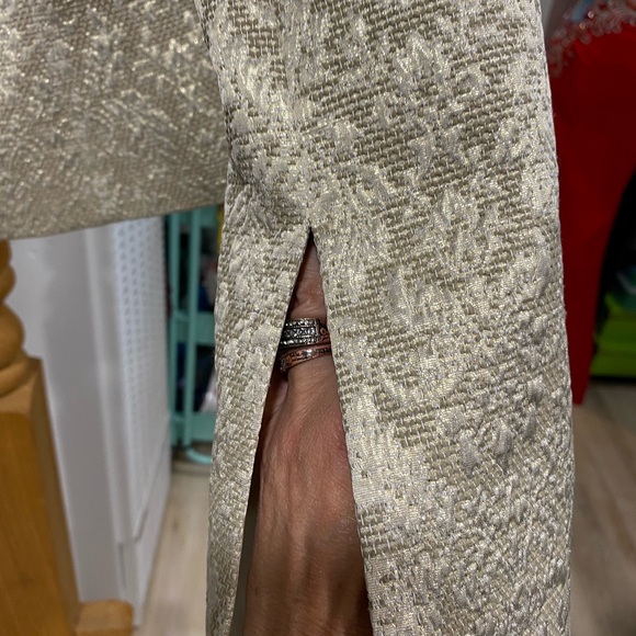 Marc Valvo collection satin skirt size 6 jacket appliqué size 8 sheen &shine 6/8 - Picture 6 of 10